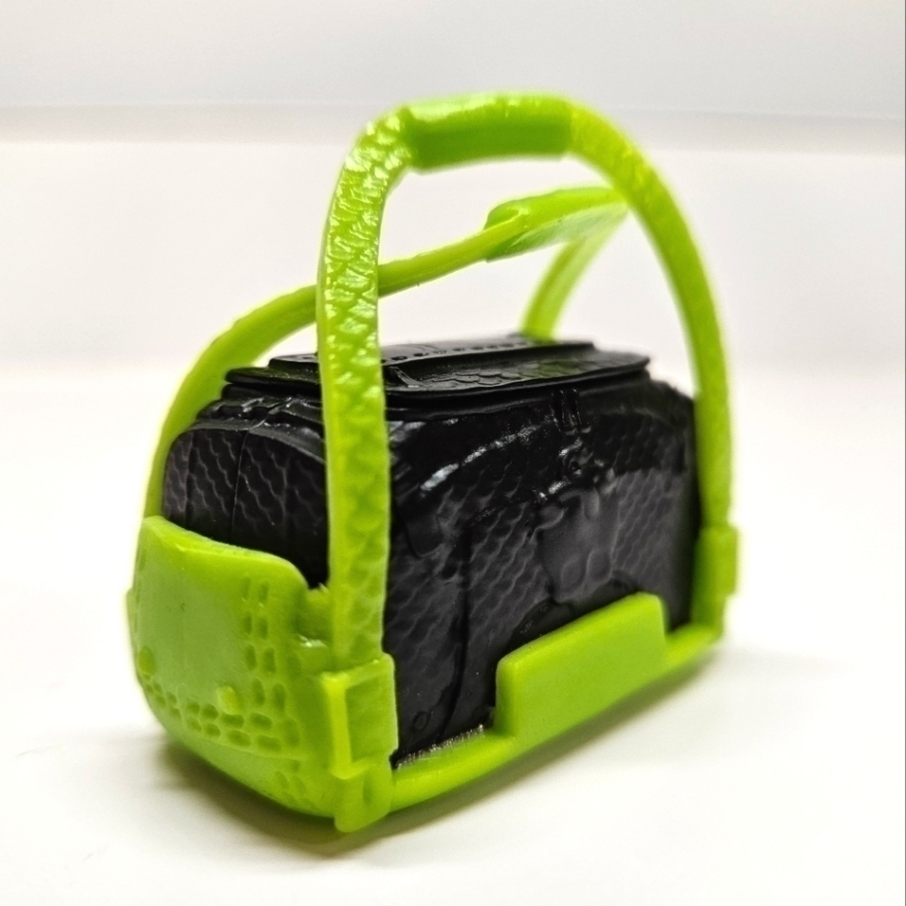 Monster High Deuce Gorgon Scaris City of Frights Replacement Bag